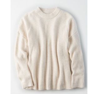 AE Oversized Softest Crew Neck Sweater (M)